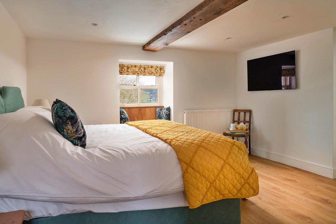Finest Retreats - Moelis Granary - Luxury Cottage With Hot Tub Llandrillo Eksteriør billede